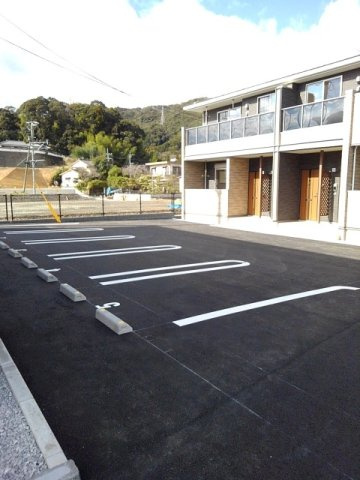 ベル　ソレイユ　Ａの駐車場