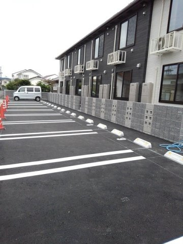 サンテラス　Ⅲの駐車場