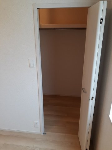 パールリバー　アイランド２号館の収納