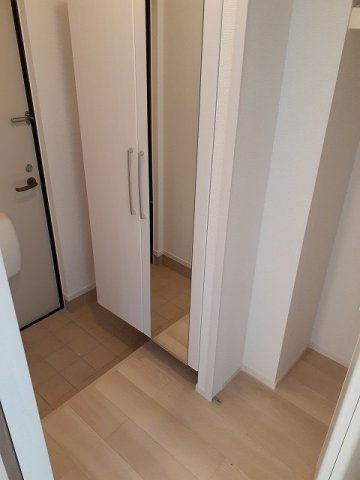 パールリバー　アイランド２号館の玄関