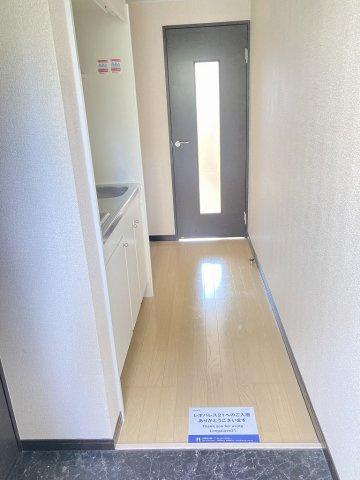 レオネクストブラン　ブルーの玄関|1階の写真です。