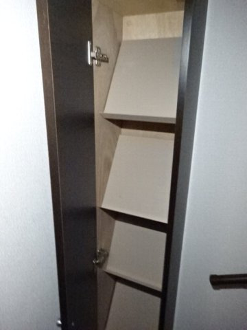 レオネクストブラン　ブルーの内装