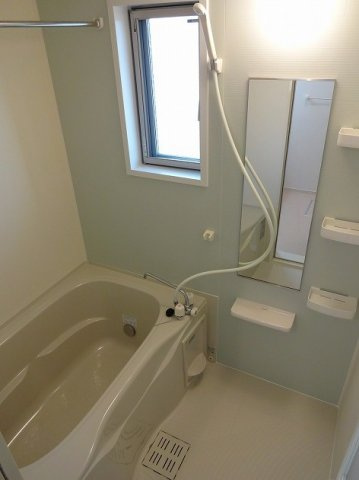 リアルエステートⅧの浴室