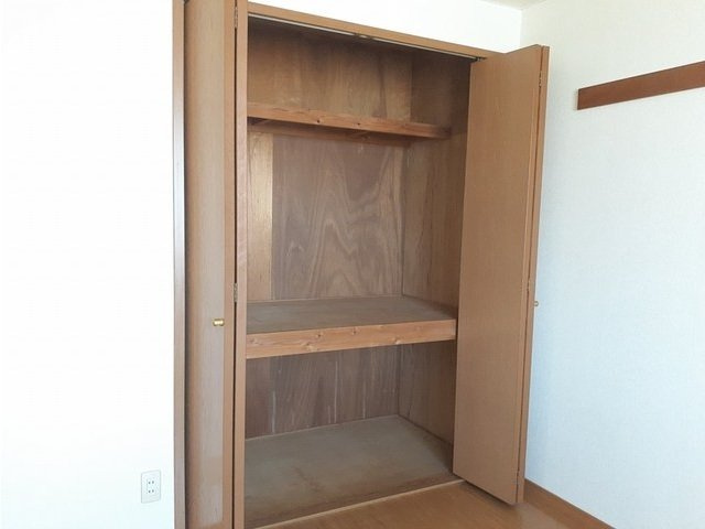 エルディムユートピアＣの収納