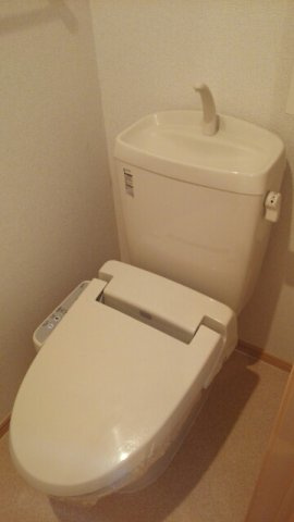 シイナハイツⅢのトイレ