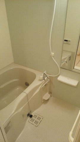 シイナハイツⅢの浴室