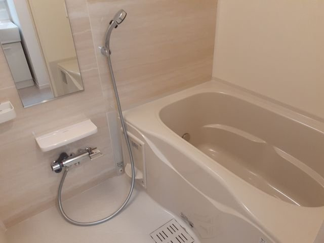 シャンテ・フルールの浴室