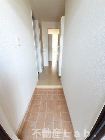 ユニバースハウスⅡの玄関