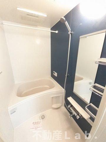 ユニバースハウスⅡの浴室