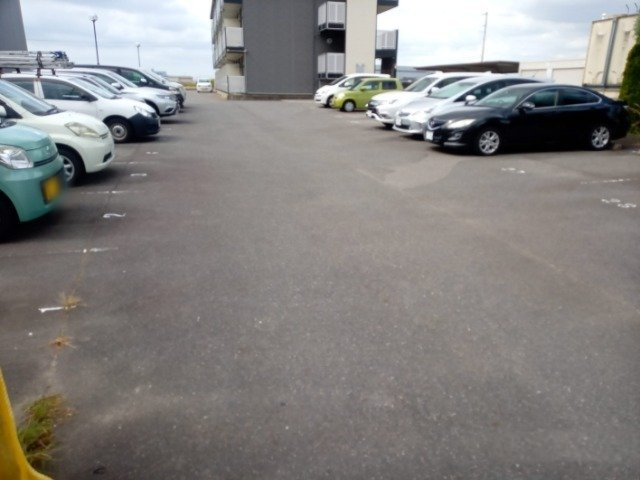 レオパレス三九郎のその他|駐車場