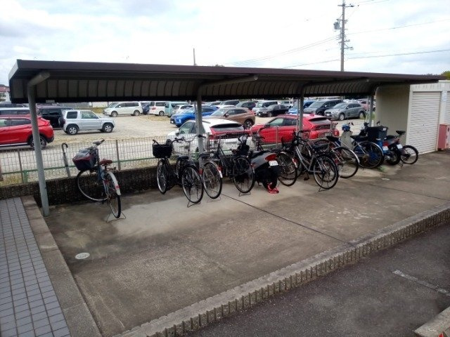 レオパレス三九郎のその他|駐輪場
