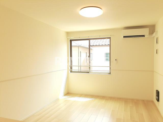 セントポーリアＡの居間・リビング|居室・リビング