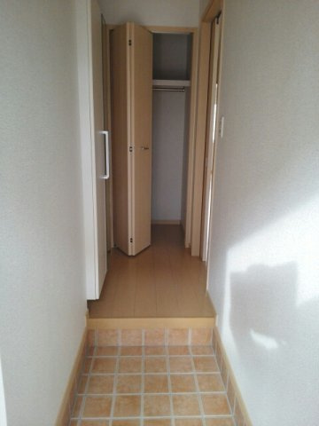 フィオーレ　Ⅱの玄関