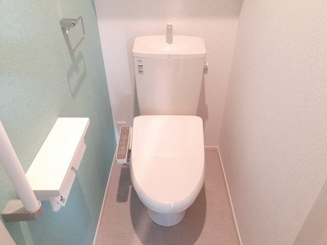 カーサ　トナミⅠのトイレ