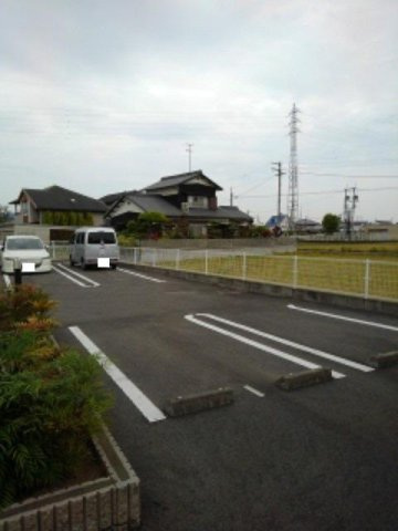 Ｈｅａｒｔ　未来の駐車場