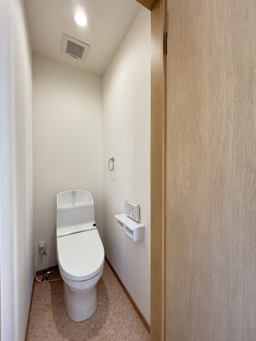 ベル・ルミエールのトイレ|※同一建物別号室のお写真です。