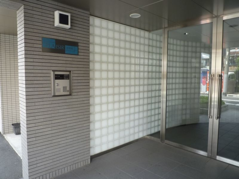 プレジール　吉野町のエントランス