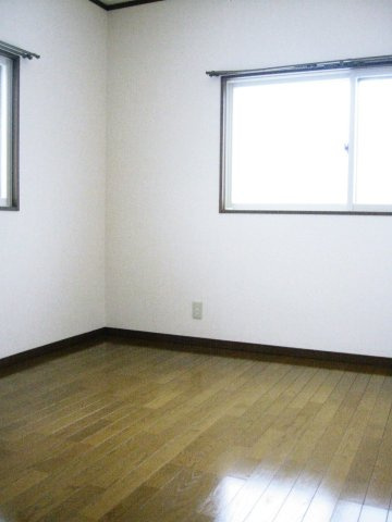 遠野市東穀町のアパート