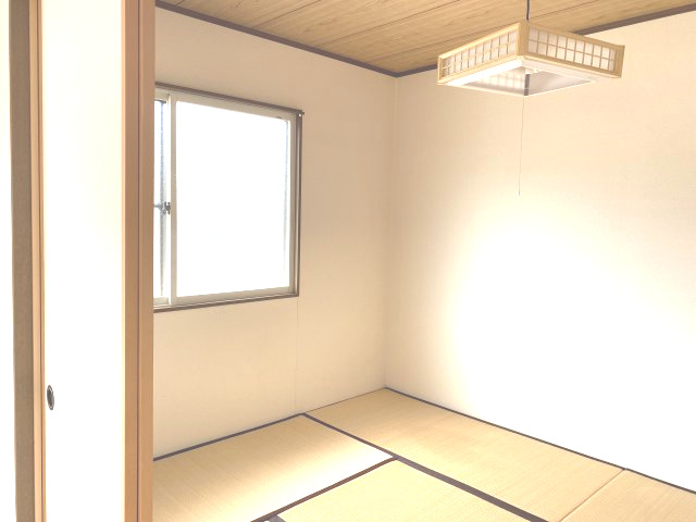 遠野市東穀町のアパート