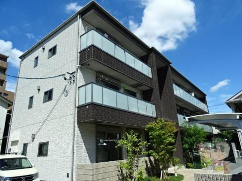 フレスクーラ医大東の外観|外観写真（昼）