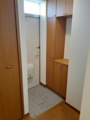 【玄関】 | ヴィオラ・フィオーレ