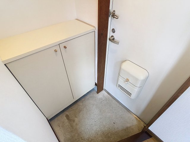 グレープハウスTAJIMAの玄関