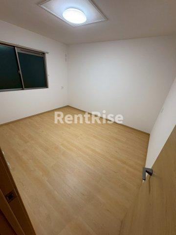 MAISONETTE LAND 込野 Aの寝室