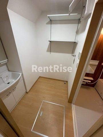 MAISONETTE LAND 込野 Aの収納