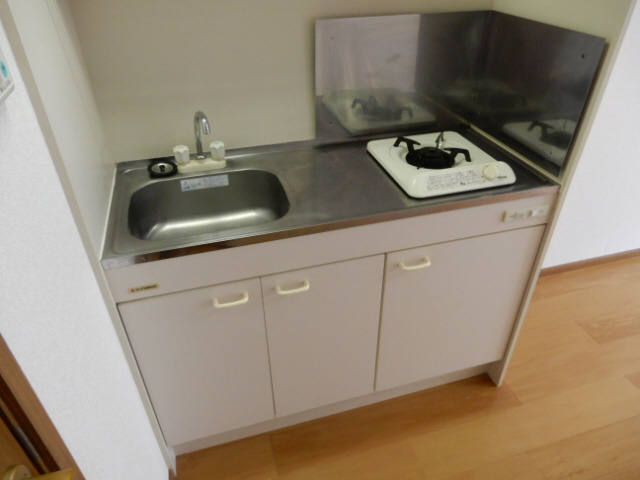 エテルノ・スクウェア弐番館のキッチン