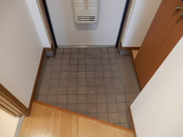 エテルノ・スクウェア弐番館の玄関