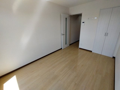 【寝室】 | ヴェルドミール小阪