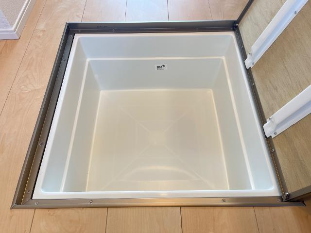 アイリスⅢのキッチン|キッチン床下収納（イメージ）