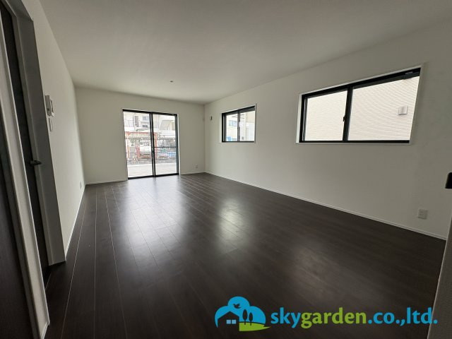 藤沢市辻堂太平台　新築戸建　全5棟4号棟の居間・リビング