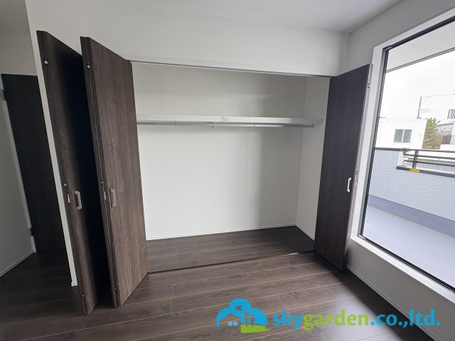 藤沢市辻堂太平台　新築戸建　全5棟4号棟の収納|たっぷりとした収納スペースです