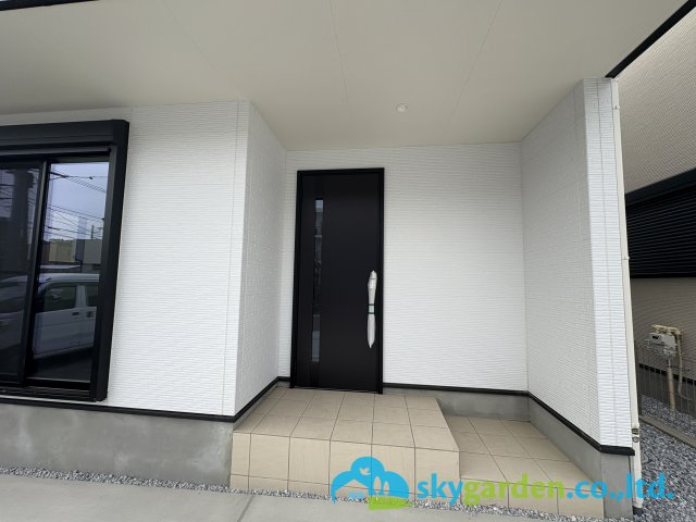 藤沢市辻堂太平台　新築戸建　全5棟4号棟の外観|玄関ポーチの様子