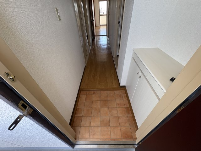 フィオーレ・ヤマダの周辺|ファミリーマート明石大久保町店まで600m