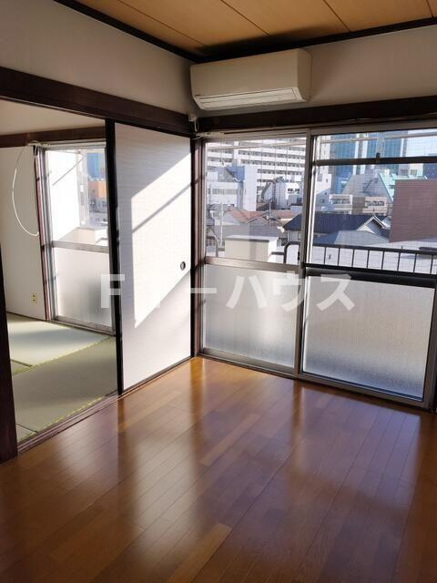 津田沼サニーマンションの居間・リビング