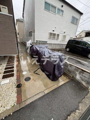ハーモニーテラス矢部の駐車場