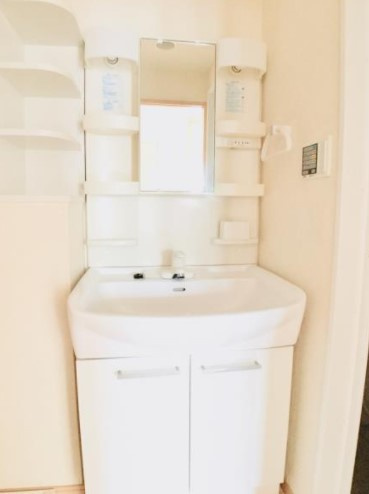 MOMOKI（モモキ）の洗面所|※別部屋参考写真