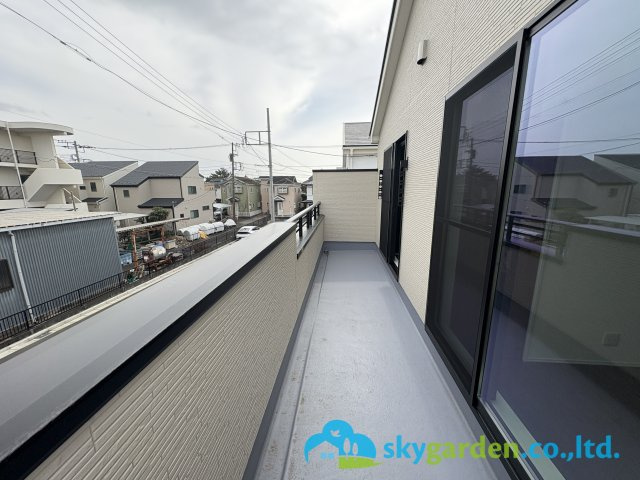 藤沢市辻堂太平台　新築戸建　全5棟５号棟のバルコニー|陽当たり良好なバルコニーです