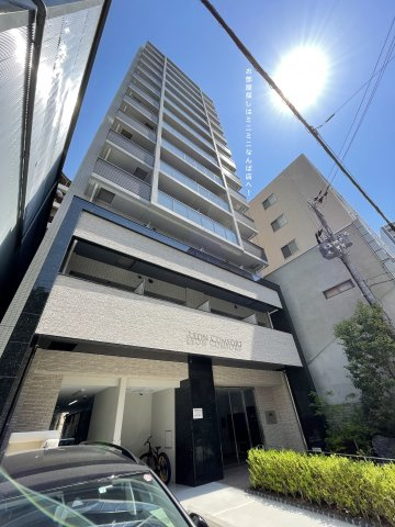 レオンコンフォート本町クレセントの外観