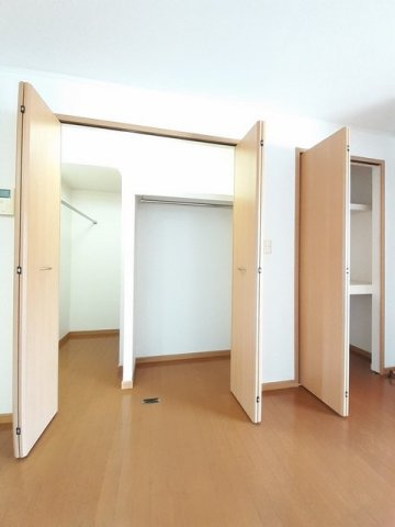 メゾンドまさかどＢの収納