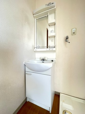 メゾンドクレインの洗面所