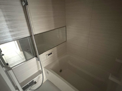 【浴室】 | 前川公園ローヤルコーポ | きれいなお風呂です