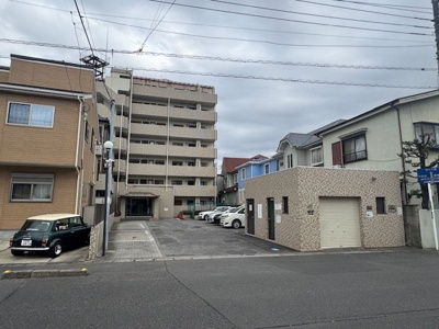 【外観】 | 前川公園ローヤルコーポ | きれいな外観です