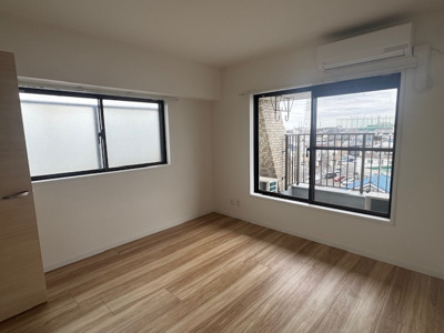 【洋室】 | 前川公園ローヤルコーポ | 使い勝手のいい洋室です