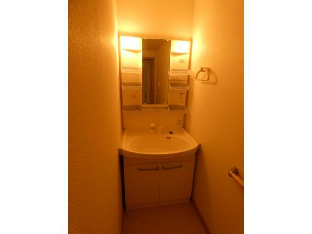 コートロティの独立洗面台