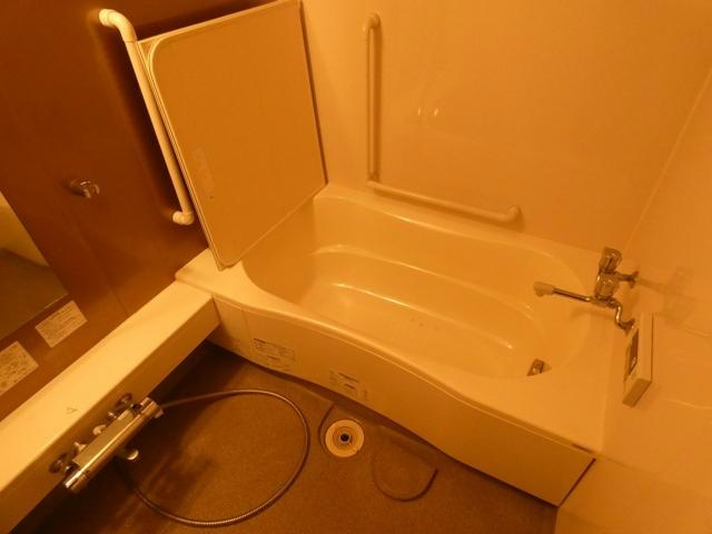 コートロティの浴室