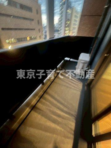 ＺＯＯＭ信濃町のバルコニー