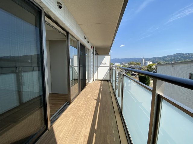 アインス和泉のバルコニー|内装イメージ：同建築会社施工